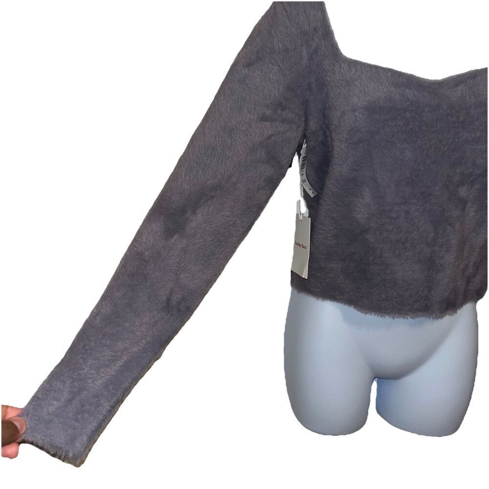 Aritzia Sunday Best Medium Elsie Long Sleeve Sweater Crop Top Women Gray Fuzzy - Picture 5 of 16